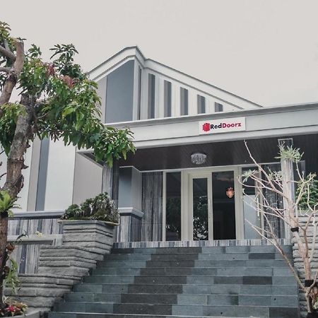 Hotel Reddoorz Plus @ Jalan Dr. Cipto Mangunkusumo Lampung Bandar Lampung Exteriér fotografie